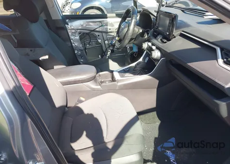 2022 Toyota Rav4 Hybrid Xle z USA, uszkodzony, nr VIN 4T3RWRFV2NU050785